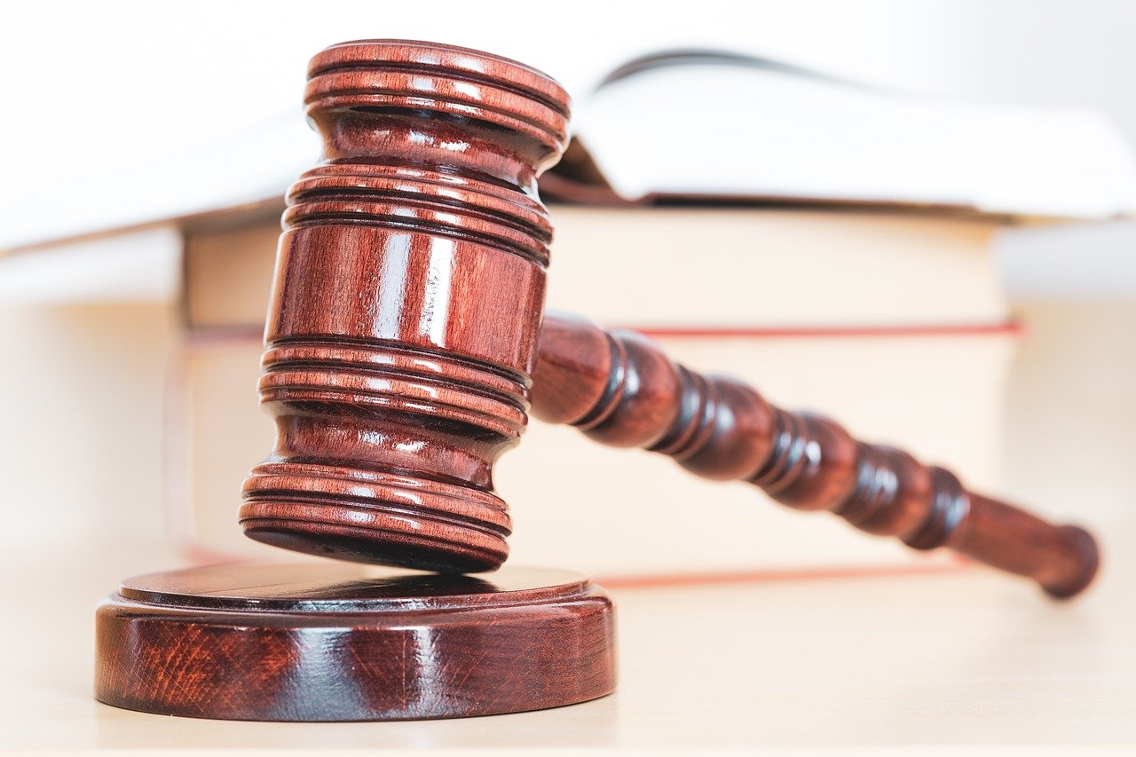 découvrez la législation sur les véhicules blindés, son impact sur la sécurité routière, et les normes à respecter pour leur utilisation. restez informé sur les réglementations en vigueur et les dernières actualités concernant ces véhicules spécialisés.