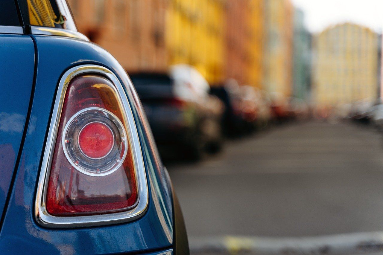 découvrez notre large sélection de pièces auto de qualité pour tous vos besoins en entretien et réparation de véhicule. profitez de prix compétitifs et d'un service rapide pour maintenir votre voiture en parfait état.