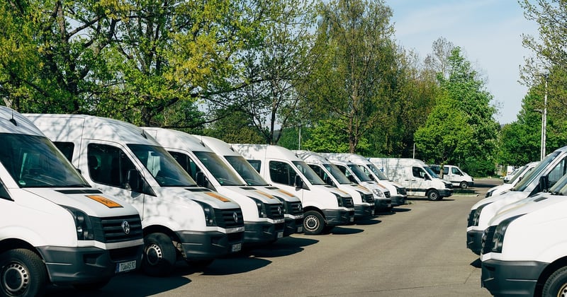 Assurance flotte automobile en 2026 : à partir de combien de véhicules ?
