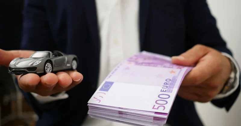 Les conditions du contrat : ce qu'on découvre au comptoir