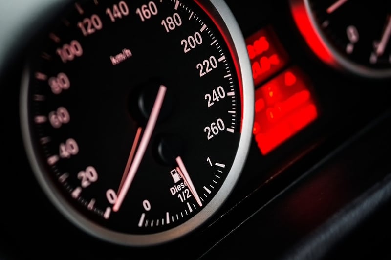 Entretien intérieur et extérieur : comment garder votre voiture comme neuve