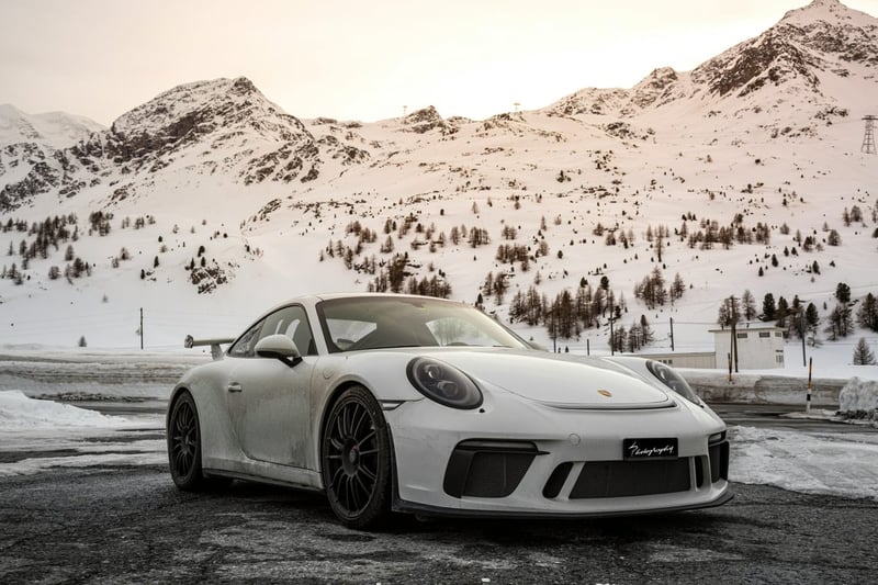 Tout savoir sur Porsche la mythique marque de voitures