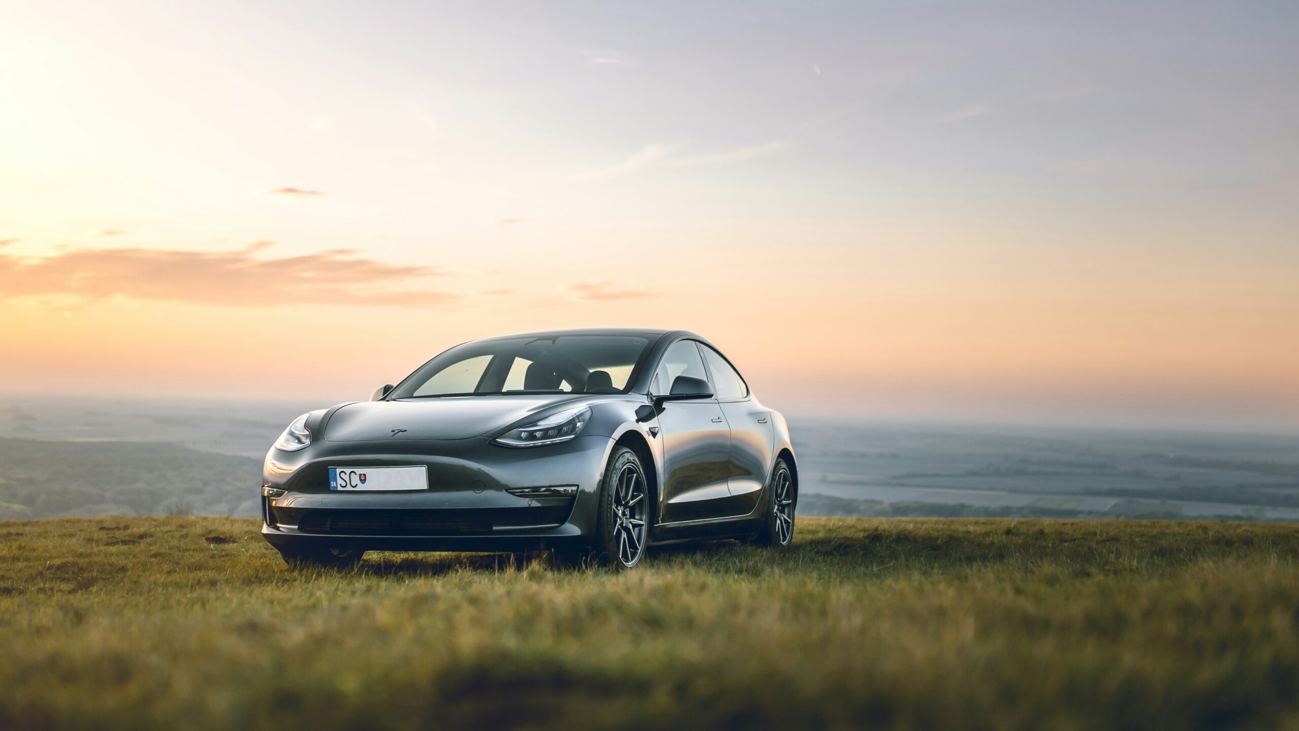 Tout savoir sur Tesla la mythique marque de voitures