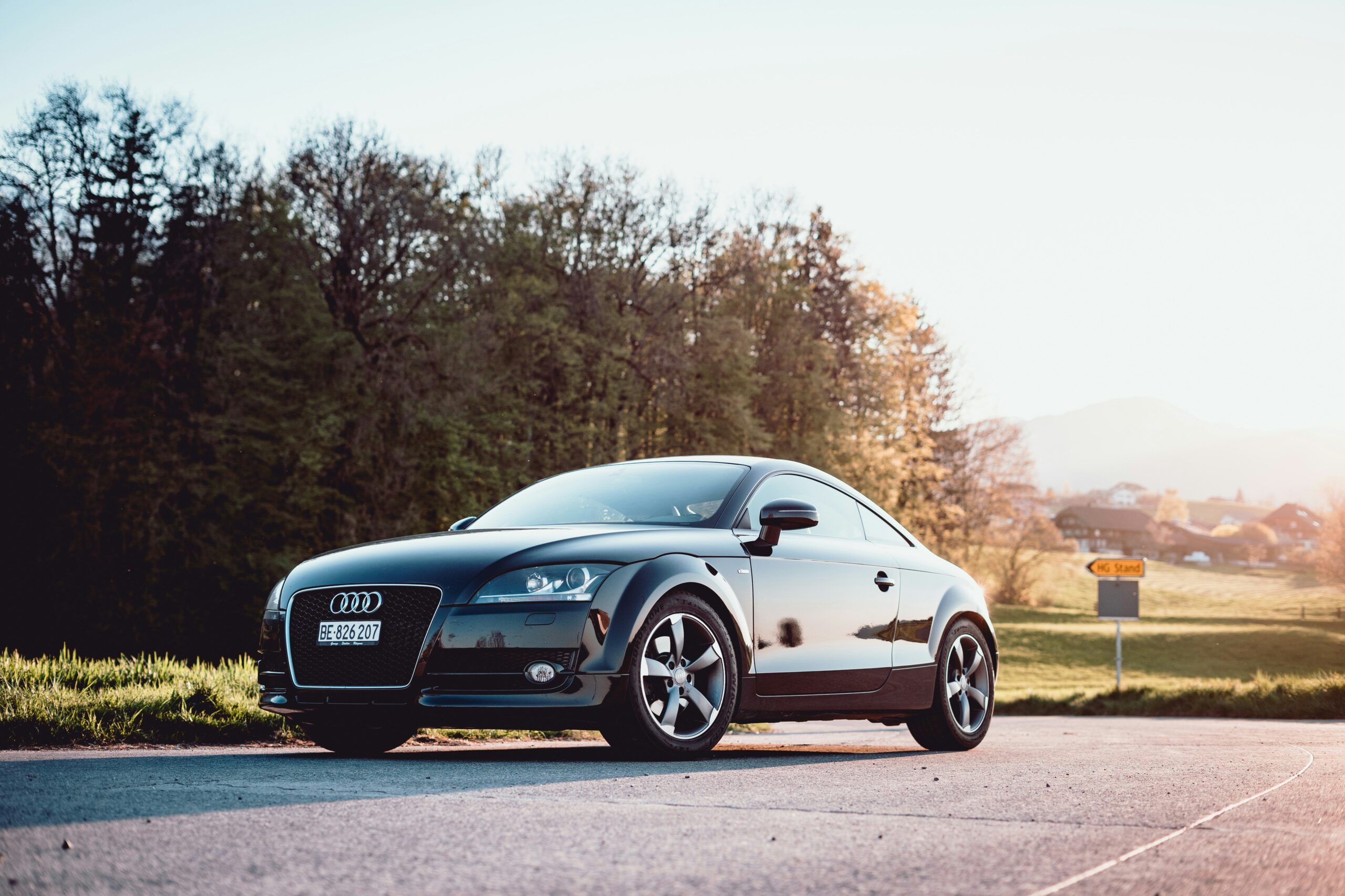 découvrez la audi a1 tfsi, une petite citadine au caractère sportif et à la technologie avancée pour un plaisir de conduite incomparable.