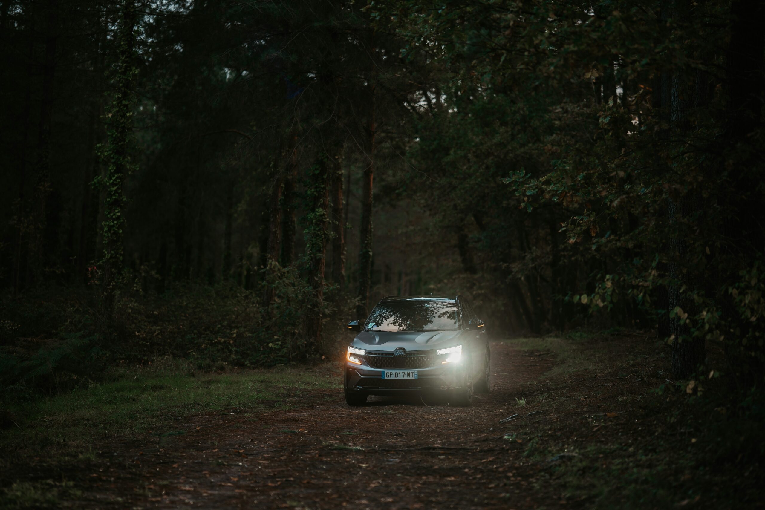 découvrez la renault clio équilibre, le parfait mariage entre élégance, confort et performance.