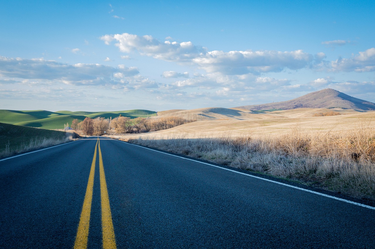 découvrez comment gérer une panne sur autoroute avec nos conseils pratiques. apprenez à rester en sécurité et à appeler les services appropriés, tout en minimisant les désagréments.